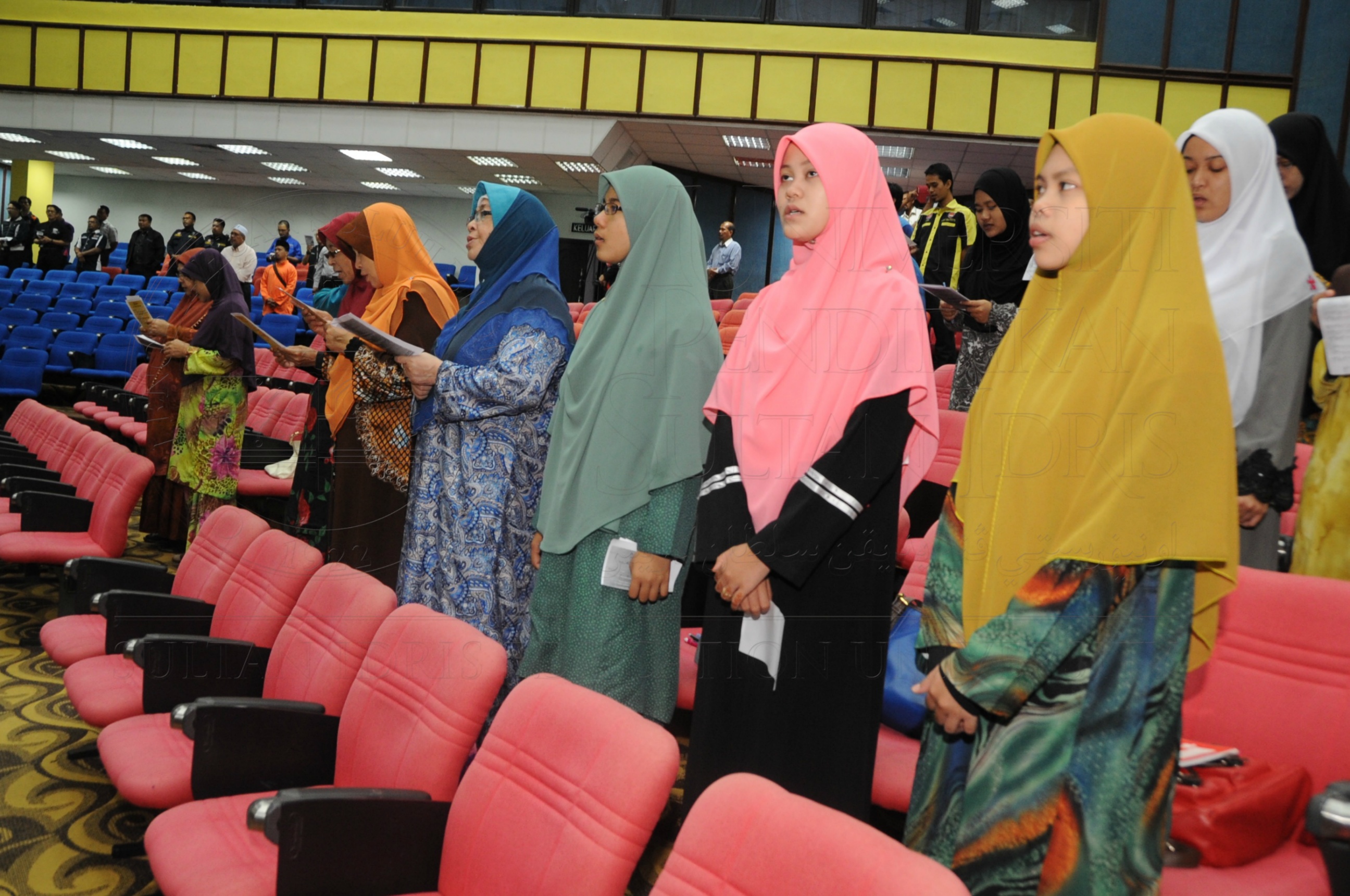 PRO 16 1 MAULIDUR HAS 7341